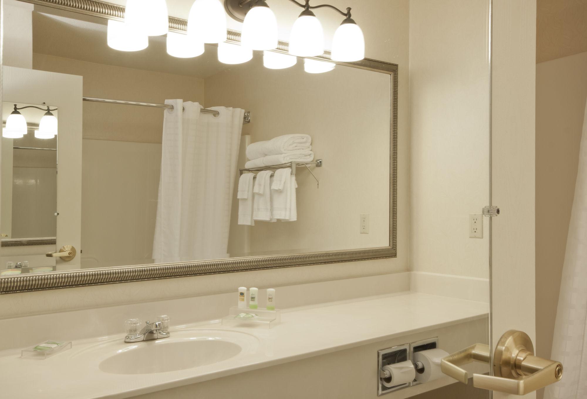Country Inn & Suites By Radisson, Big Flats Horseheads Dış mekan fotoğraf