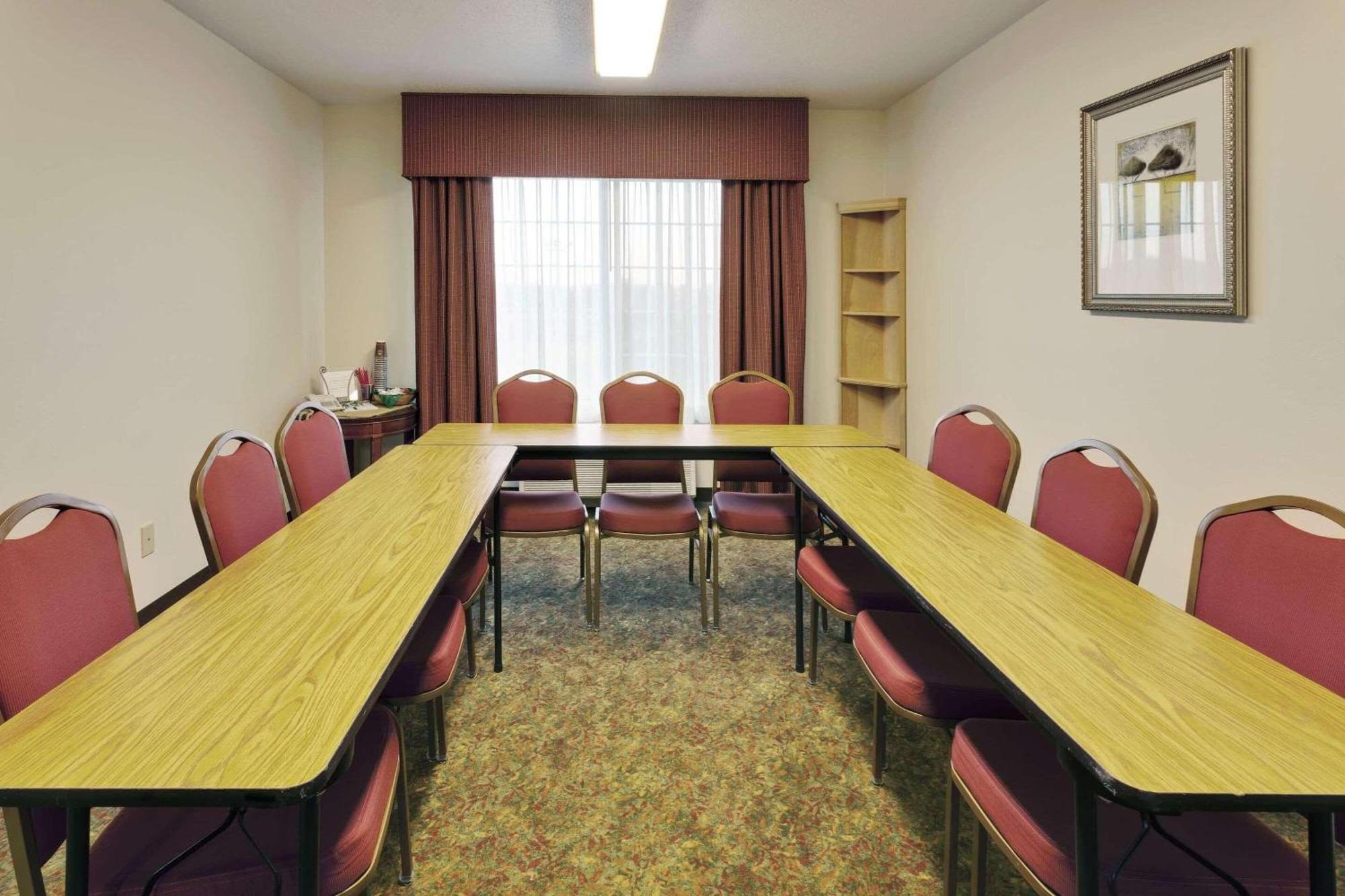 Country Inn & Suites By Radisson, Big Flats Horseheads Dış mekan fotoğraf
